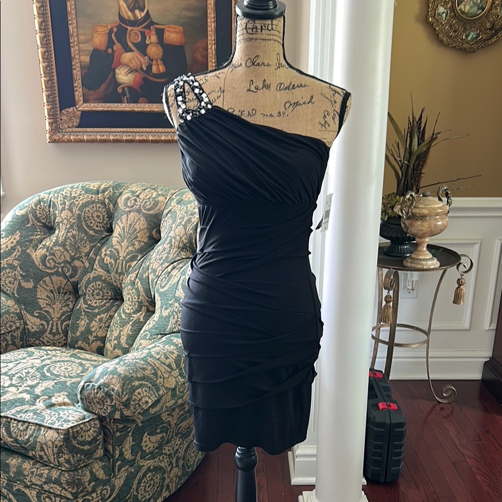 One-Shoulder Black Cocktail Dress with Embellished Strap